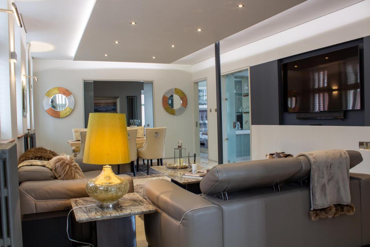 Liberty At Utopia Penthouse By Mgroupsa Apartment